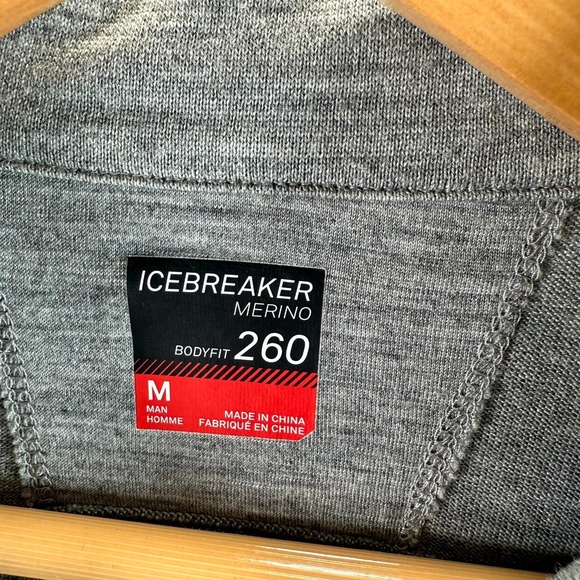 Icebreaker Shirt Mens Medium Gray Striped Bodyfit 260 Merino Thumb Hole Sleeve - Picture 3 of 10